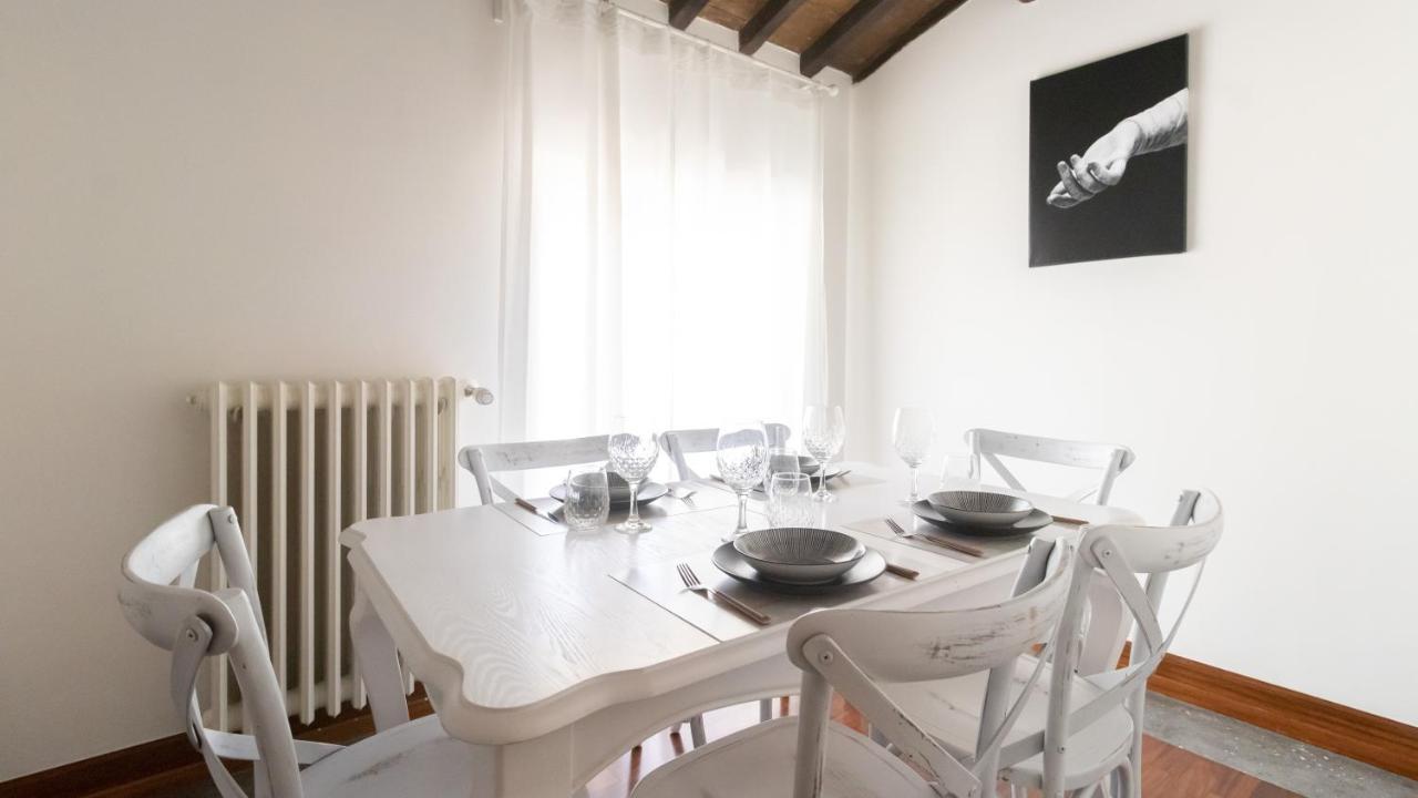 Italianway - Barberini Elegantia Apartments Roma Exterior foto